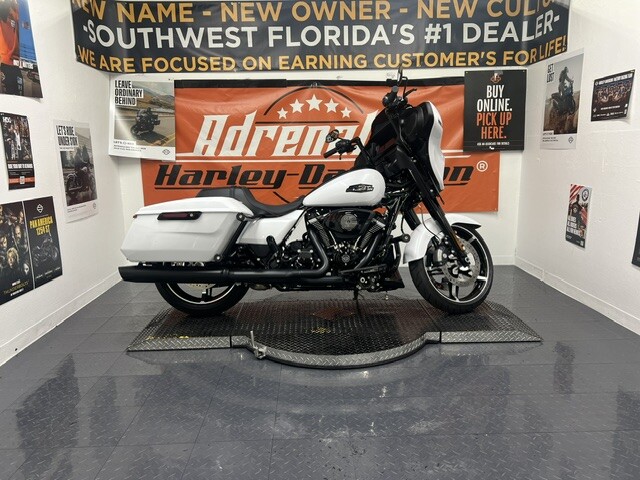2025 Harley-Davidson® Street Glide™