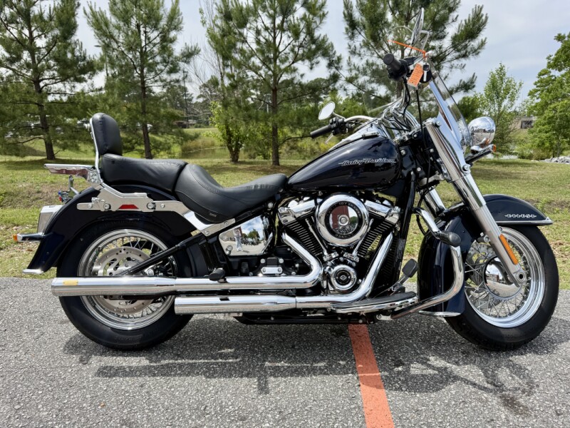 2020 Harley-Davidson® Deluxe FLDE