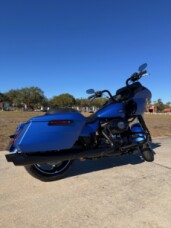 FLTRX 2026 Road Glide® thumb 2
