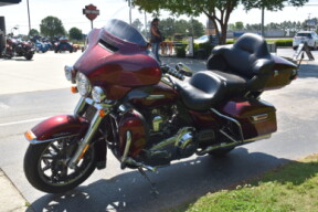 2015 Harley-Davidson® Electra Glide® Ultra Classic™ thumb 1
