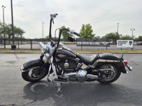 FLSTC 2010 Heritage Softail® Classic thumb 0