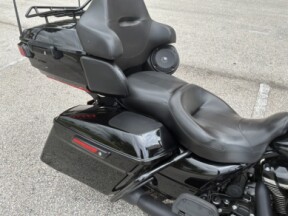 FLTRXS 2019 Road Glide® Special thumb 3