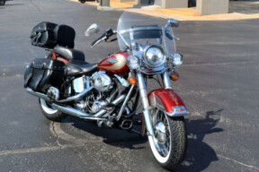2009 Harley-Davidson® Heritage Softail® Classic Red Hot and Gold thumb 3