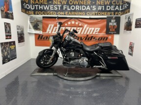 2015 Harley-Davidson® FLHP thumb 3