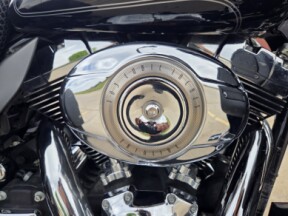 FLHTCUTG 2013 Tri Glide™ Ultra Classic® thumb 2