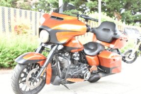 2019 Harley-Davidson® Street Glide® Special FLHXS thumb 3