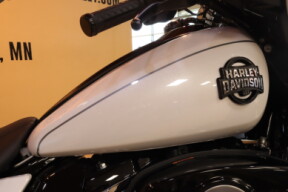 2026 Harley-Davidson HD Touring FLHXL Street Glide Limited thumb 3