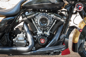 2023 Harley-Davidson® Road Glide® Special Industrial Yellow/Vivid Black - Black Finish thumb 2