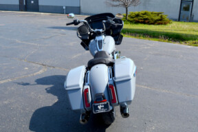 2026 Harley-Davidson® Road Glide® Dark Billiard Gray Chrome Trim thumb 1