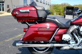 2015 Harley-Davidson® Ultra Limited Low thumb 0