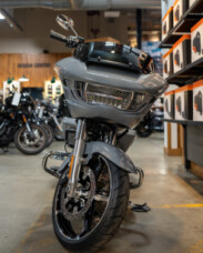 Harley-Davidson® Road Glide® 2026 FLTRX 34656692 DRK BILIARD GRY thumb 3