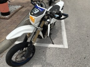 DR-Z400SML 2019 DR-Z400SM thumb 0