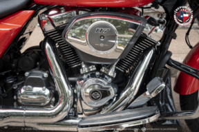 2026 Harley-Davidson® Road Glide® FLTRX thumb 2