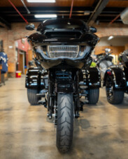 Harley-Davidson® Road Glide 3 2026 FLTRT 34683622 VIVID BLACK thumb 3