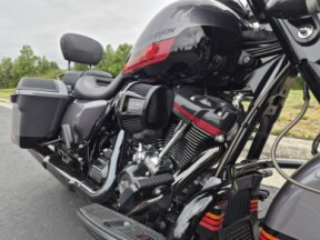 FLHXSE 2020 CVO™ Street Glide® thumb 3