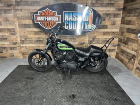 2021 Harley-Davidson® Iron 1200™ Black Denim thumb 2