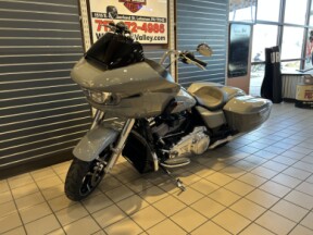 2026 H-D Road Glide® Solo 117ci thumb 1