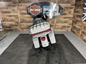 2024 Harley-Davidson® Road Glide® Limited Billiard Gray thumb 1