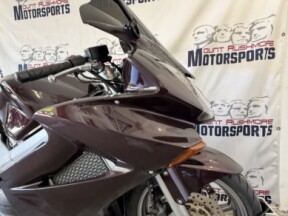Incoming Unit: 2004 Honda VFR800 thumb 2