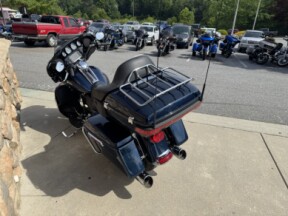 2016 Harley-Davidson® Ultra Limited Cosmic Blue thumb 3