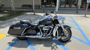 2018 Harley-Davidson® Road King® thumb 3
