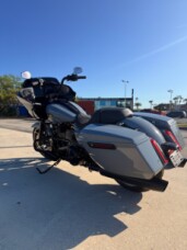 FLTRX 2026 Road Glide® thumb 2