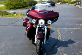 2015 Harley-Davidson® Ultra Limited Low thumb 3