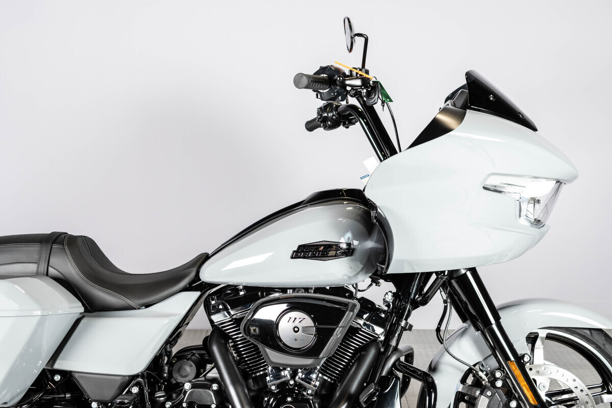 2026 Harley-Davidson® Road Glide™ FLTRX, photo 11