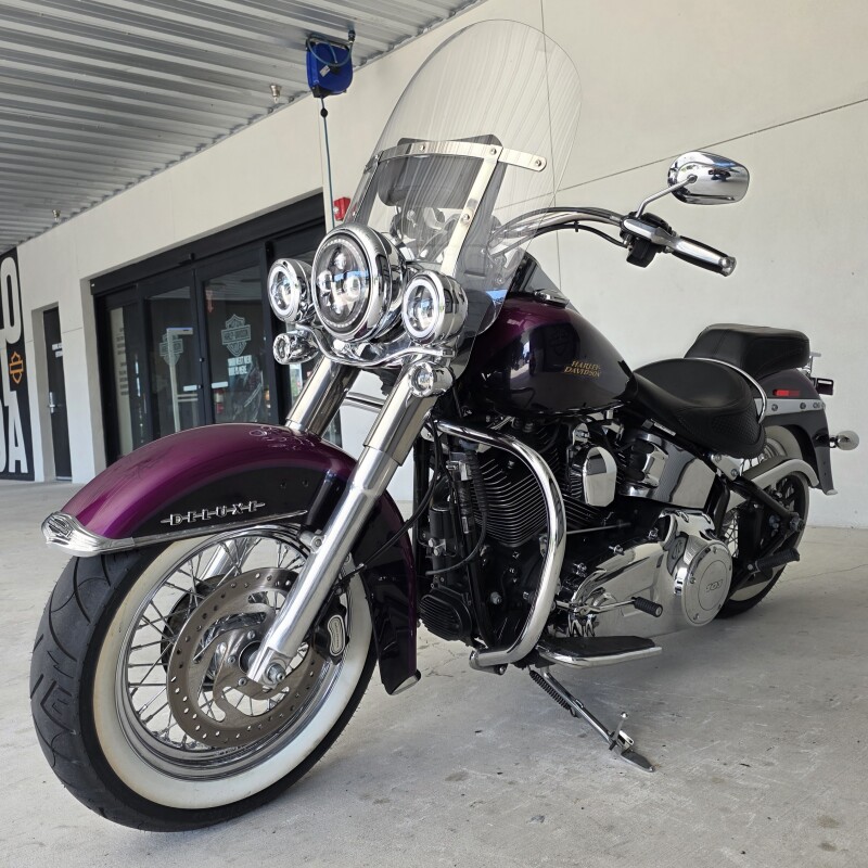 2016 Harley-Davidson® Softail® Deluxe PURPLE TWO TONE, photo 12