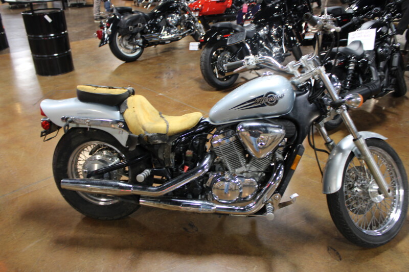 2007 Honda Shadow® VLX Deluxe Blue