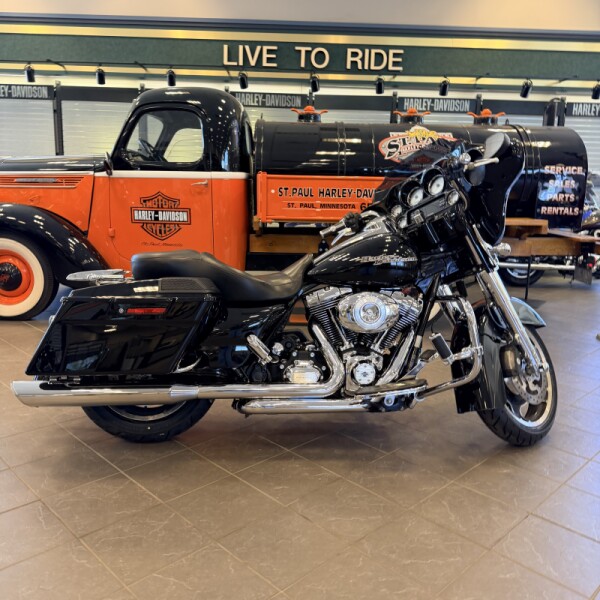  2012 Harley-Davidson Street Glide FLHX