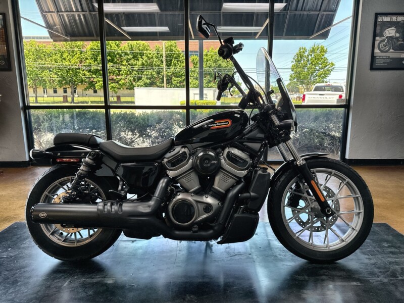 2023 Harley-Davidson® Nightster™ Special Black Denim