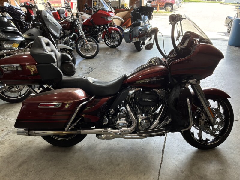 2015 CVO™ Road Glide® Ultra