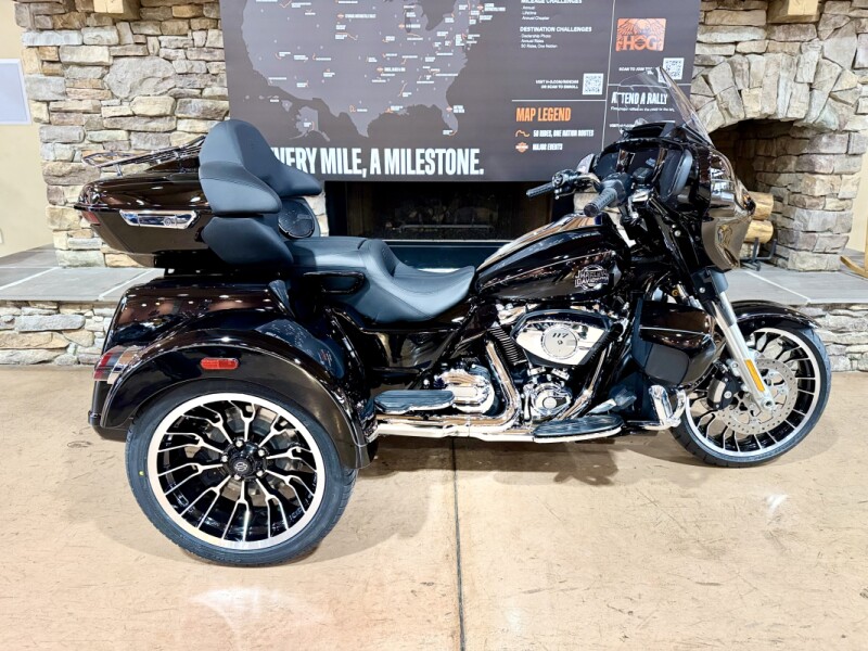 2026 FLHLT - Street Glide 3 Limited 