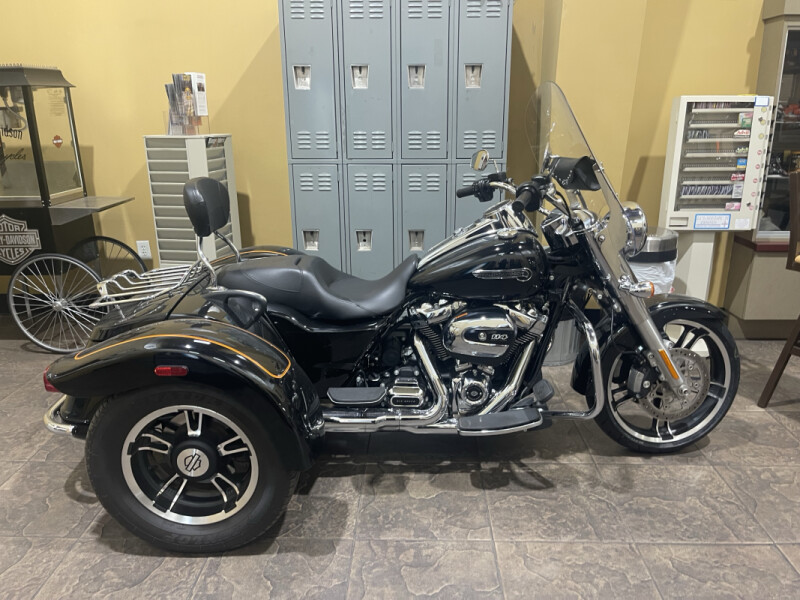 2020 Harley-Davidson® Freewheeler® Vivid Black
