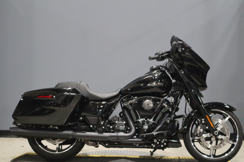 2025 Harley-Davidson® Street Glide® FLHX