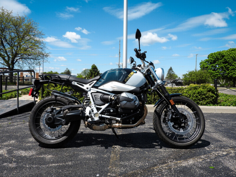 2023 BMW Motorrad R nineT 23R9 WHITE / GREEN
