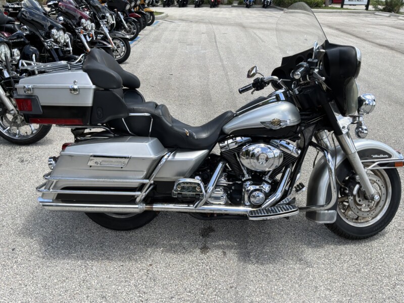 FLHTCUI 2003 Electra Glide® Ultra Classic®