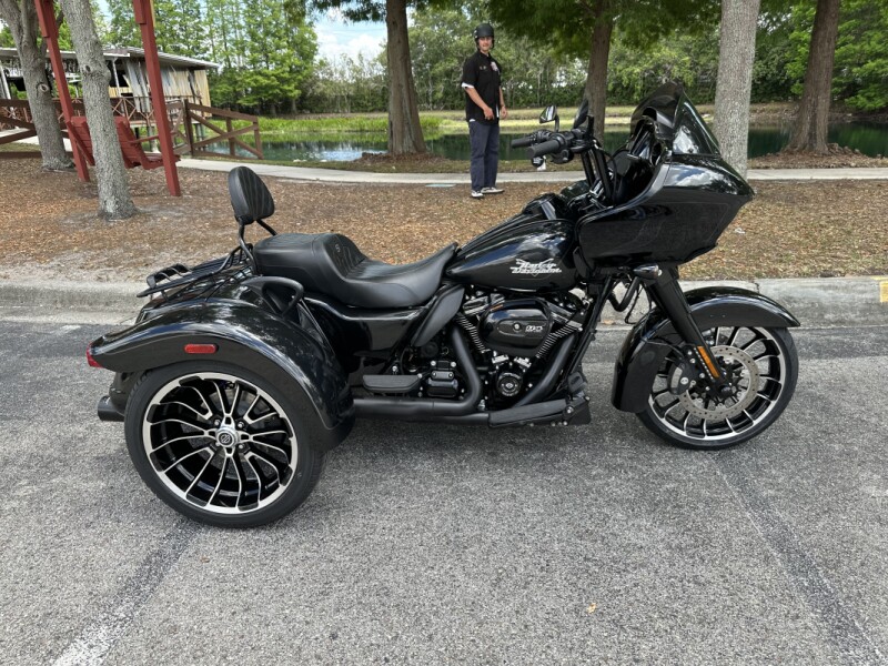 2023 Harley-Davidson® Freewheeler® Vivid Black