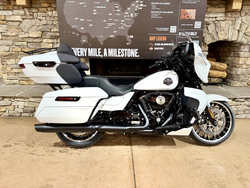 2026 FLHXL - STREET GLIDE LIMITED 