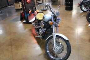 2007 Honda Shadow® VLX Deluxe Blue thumb 3
