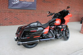 2026 Harley-Davidson® CVO Road Glide ST Citrus Heat Re-Entry thumb 2