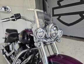 2016 Harley-Davidson® Softail® Deluxe PURPLE TWO TONE thumb 2