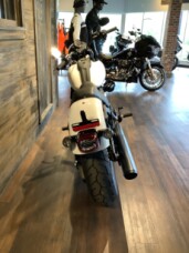 Harley-Davidson® Low Rider® S 2026 FXLRS S7-26 White Onyx Pearl Black Trim thumb 1