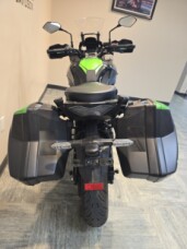 2022 Kawasaki Versys® 650 Candy Lime Green/Metallic Flat Spark Black/Metallic Spark Black thumb 2