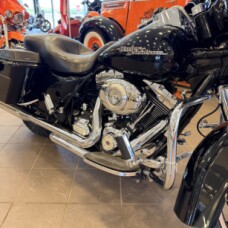  2012 Harley-Davidson Street Glide FLHX thumb 2