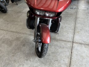 2015 CVO™ Road Glide® Ultra thumb 1