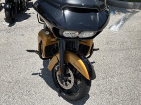 FLTRK 2023 Road Glide® Limited thumb 2