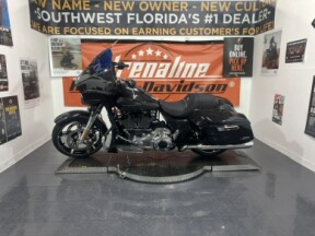 2026 Harley-Davidson® Street Glide® FLHX thumb 3