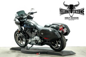 2026 Harley-Davidson® Low Rider® ST Vivid Black (Chrome Finish w/ Cast Wheels) thumb 1